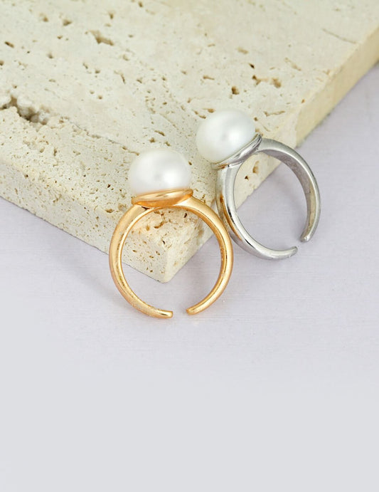 Lilyvot Jewelry Bonnie Large Pearl Open Ring_0