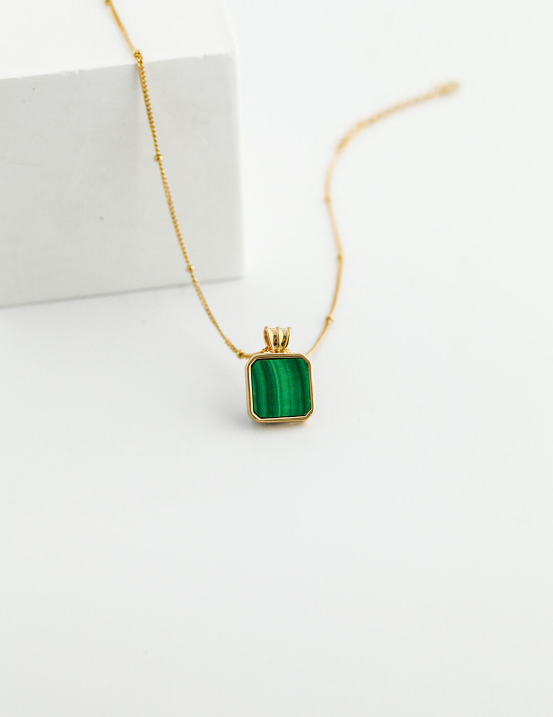 Lilyvot Jewelry Danna Satellite Chain Square Malachite Pendant Necklace_0