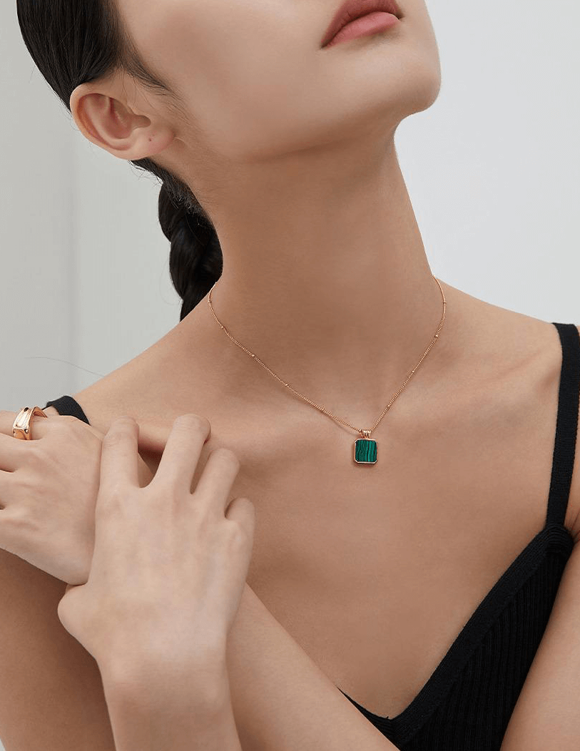 Lilyvot Jewelry Danna Satellite Chain Square Malachite Pendant Necklace_2