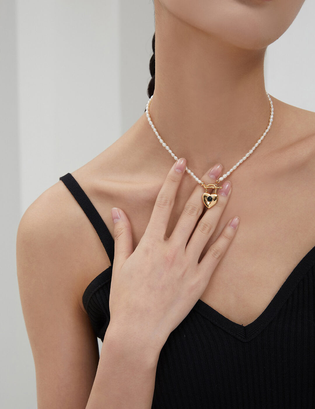 Lilyvot Jewelry Doris Heart Padlock Pendant Pearl Necklace_2