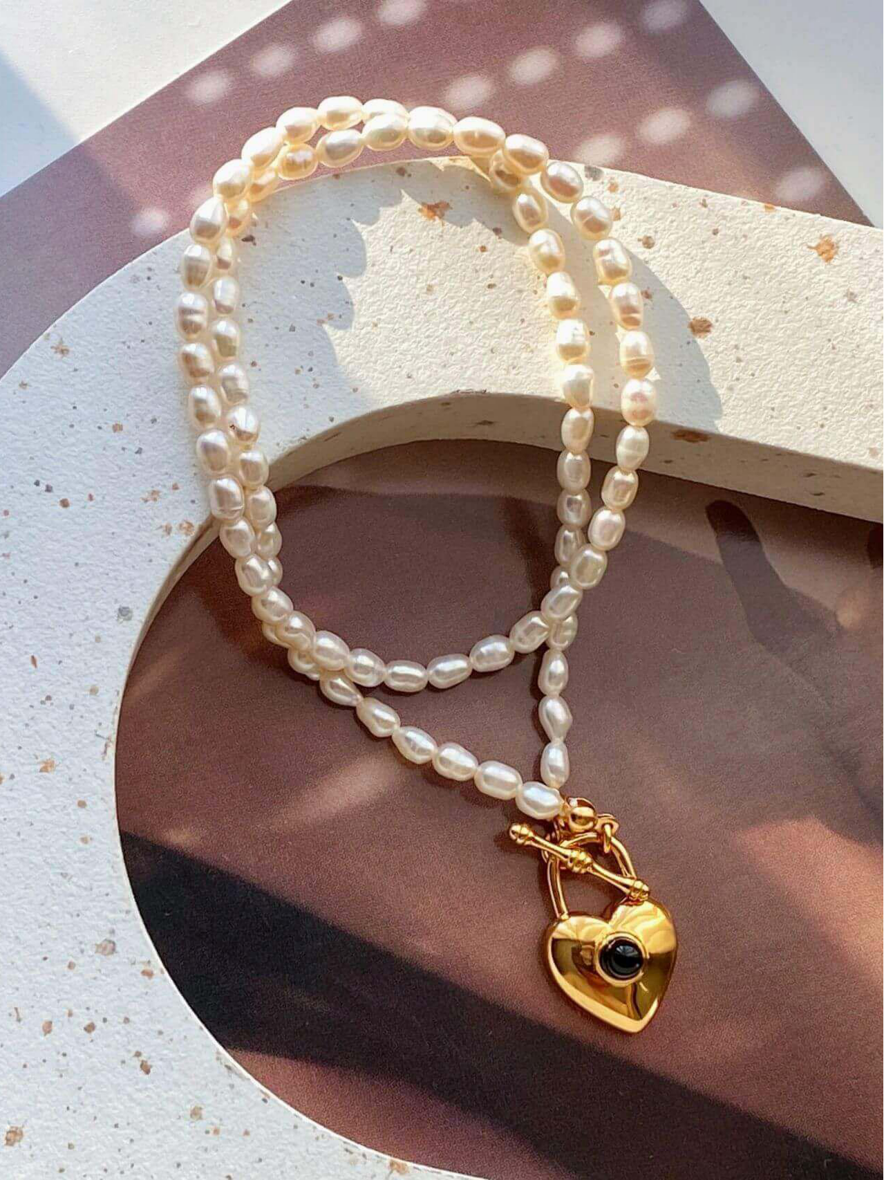 Lilyvot Jewelry Doris Heart Padlock Pendant Pearl Necklace_4