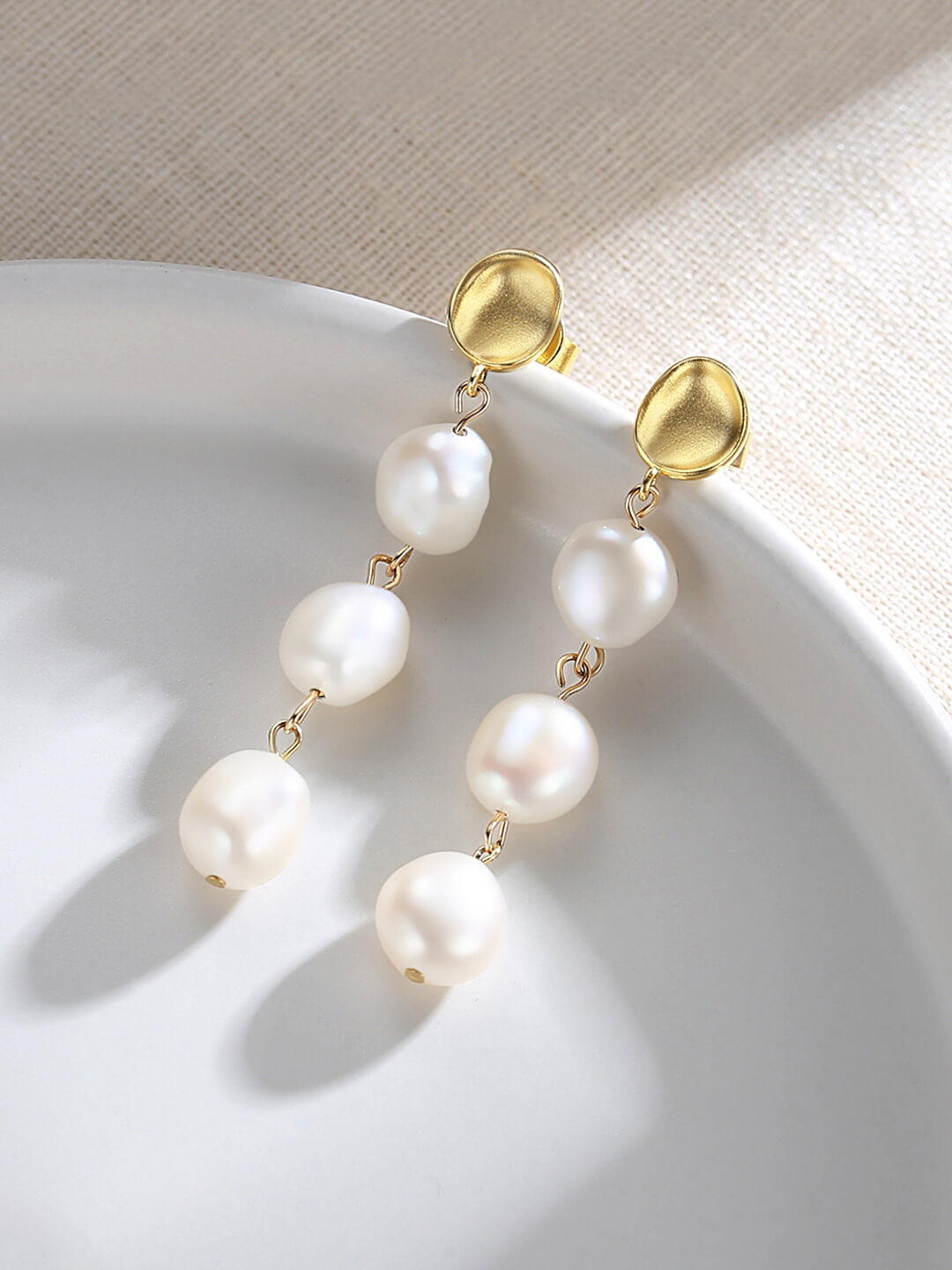 Lilyvot Jewelry Eva Long Baroque Pearls Dangle Earrings_0