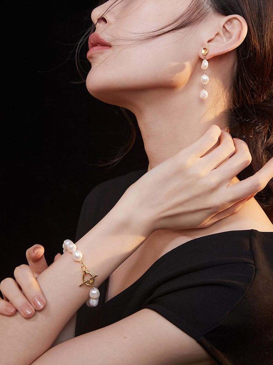 Lilyvot Jewelry Eva Long Baroque Pearls Dangle Earrings_3