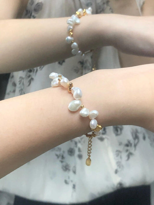 Lilyvot Jewelry Fiona Baroque Pearl Bracelet With Gold Plated Beads_2