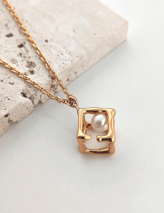 Lilyvot Jewelry Gina Hollow Geometric Cube Pendant Necklace_1
