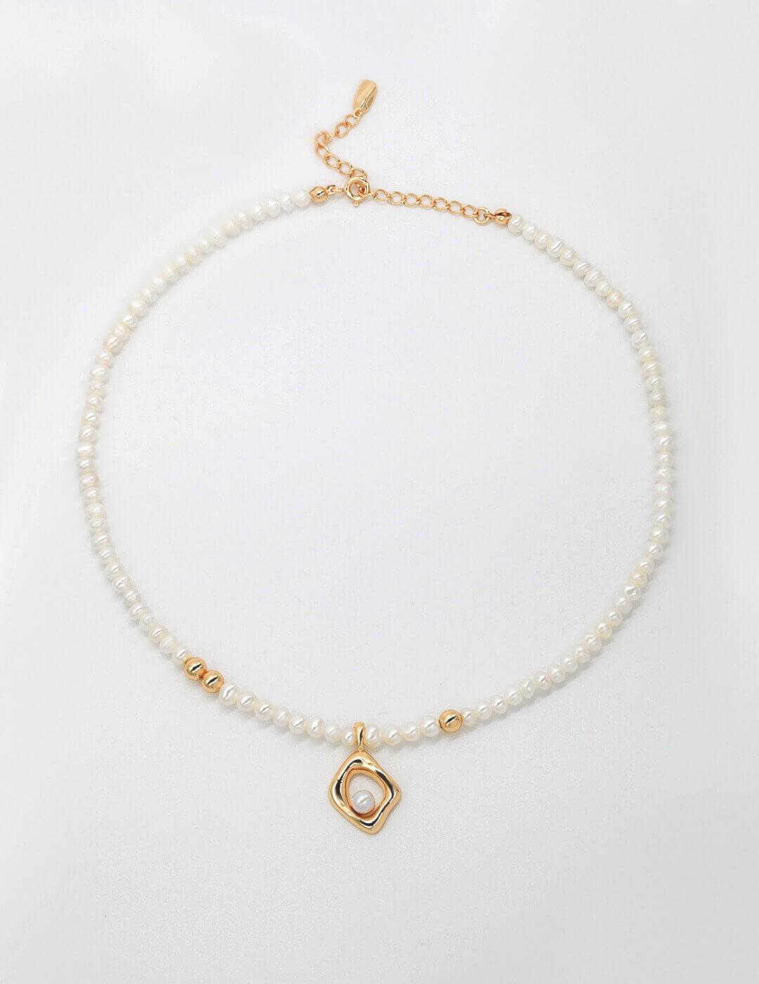 Lilyvot Jewelry Jane Minimalist Geometric Irregular Pendant Pearl Necklace_2