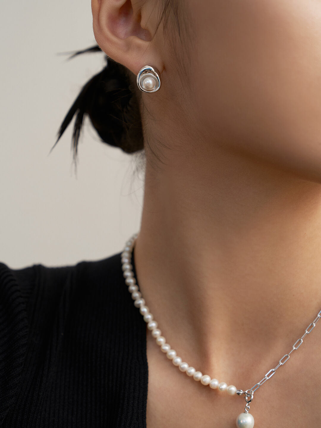 Lilyvot Jewelry Jenna Freshwater Pearl Stud Earrings_2