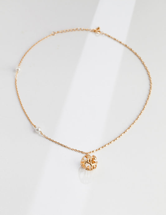 Lilyvot Jewelry Khloe Dainty Hollow Necklace_0