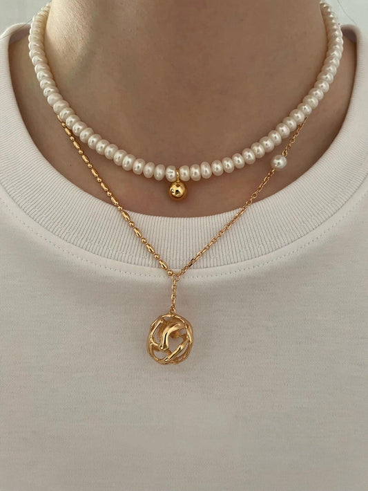 Lilyvot Jewelry Khloe Dainty Hollow Necklace_1