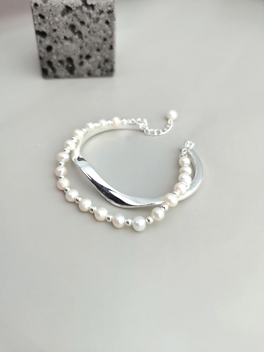 Lilyvot Jewelry Freya Double Stacking Pearl Bangle Bracelet_0